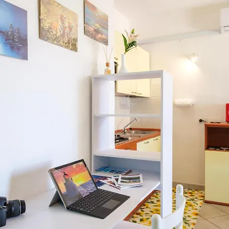 Pet Friendly In With Wifi Apartamento Badesi